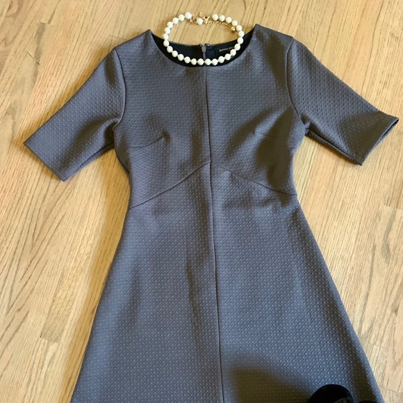BANANA REPUBLIC gray textured dress - Picture 5 of 6
